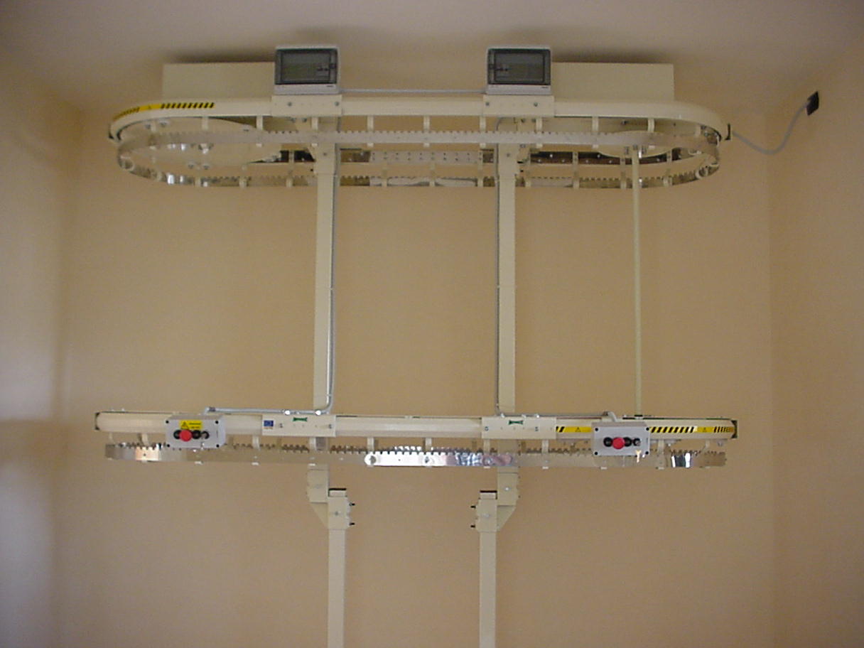 WARDROBE CONVEYOR